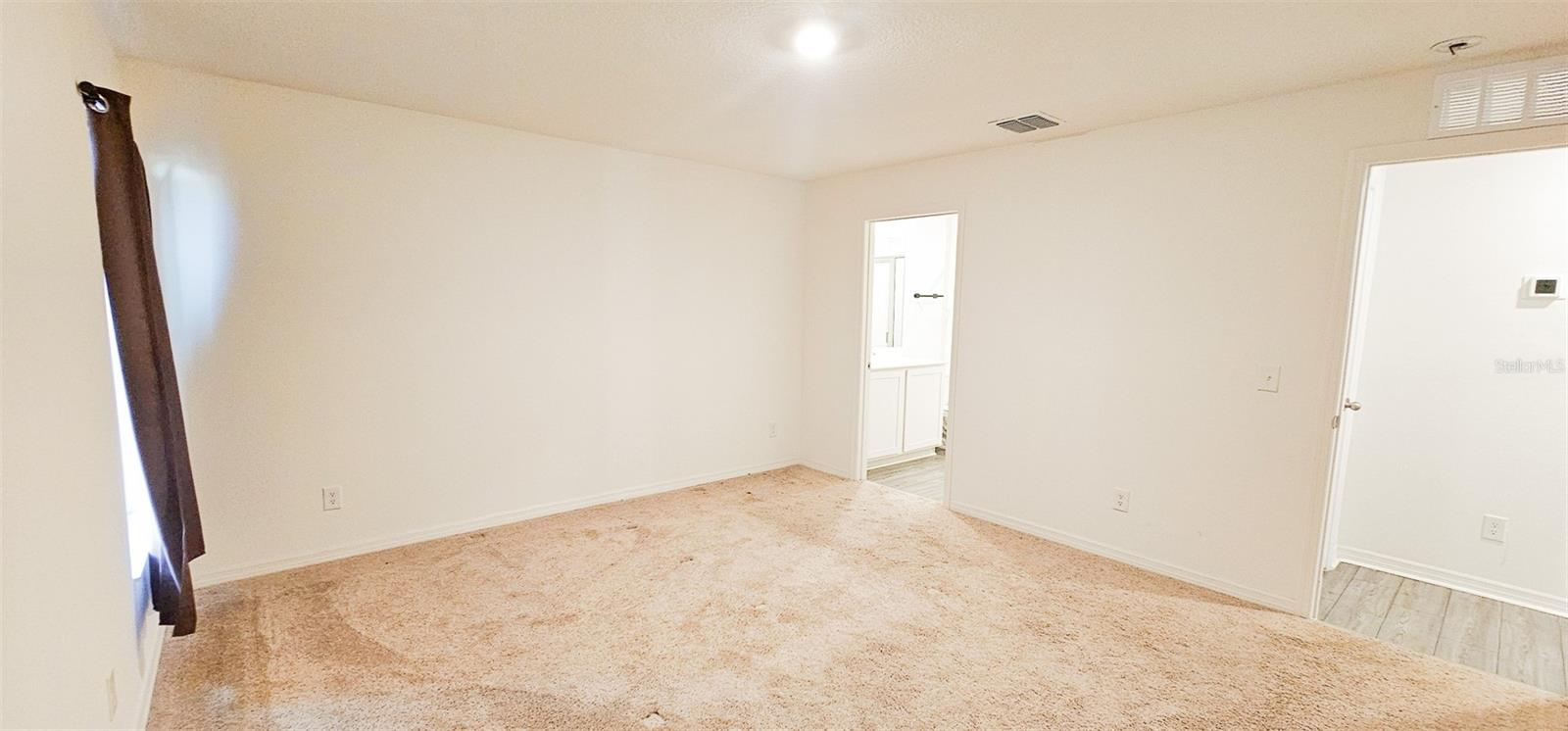 Image 11 of 21 For 271 Begonia Lane