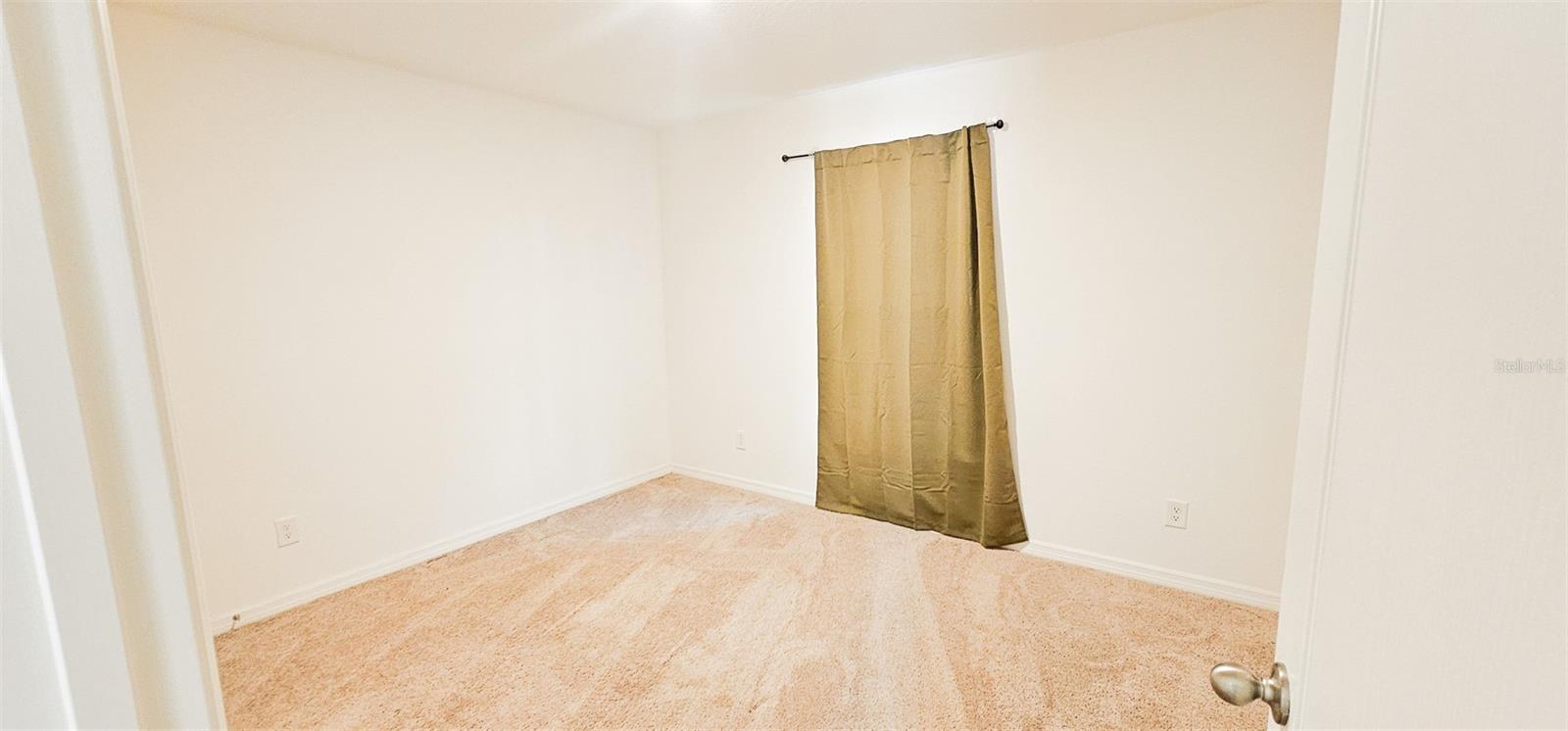 Image 9 of 21 For 271 Begonia Lane