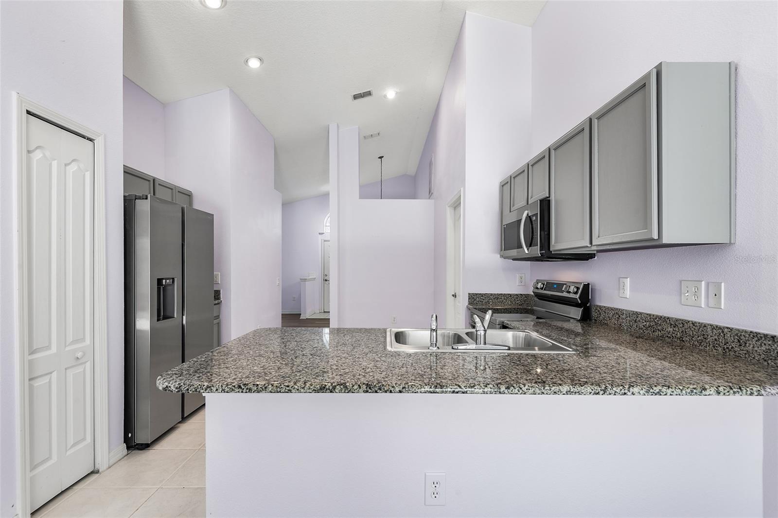 Image 6 of 15 For 5033 Glenburne Drive