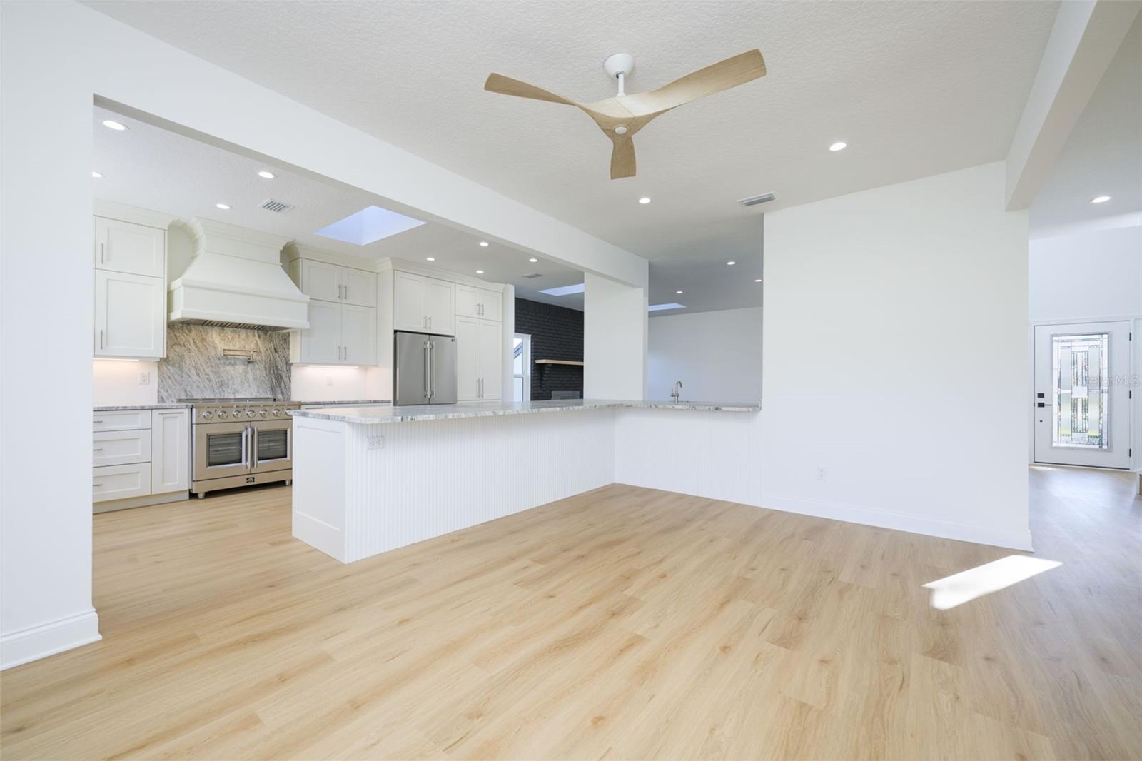 Image 16 of 60 For 3311 Oak Vista Drive