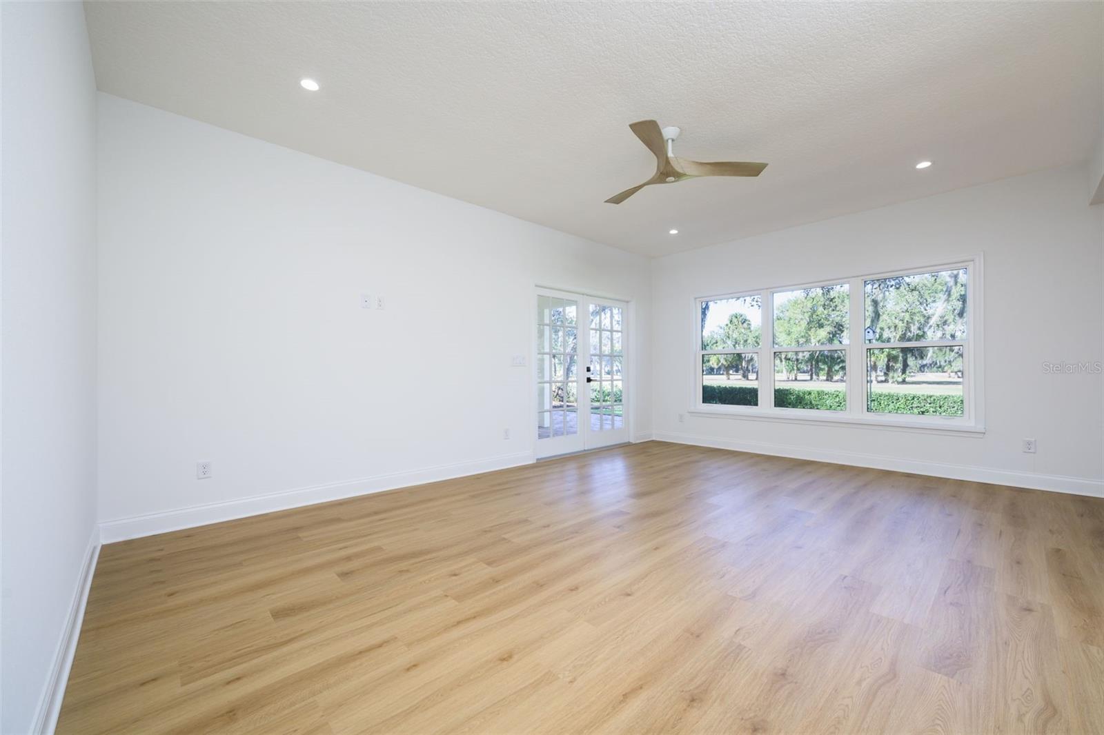 Image 20 of 60 For 3311 Oak Vista Drive