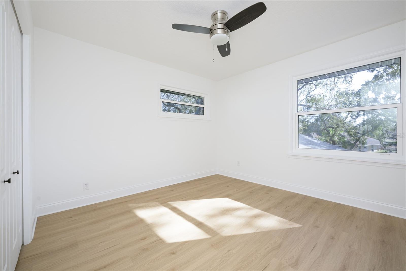 Image 39 of 60 For 3311 Oak Vista Drive