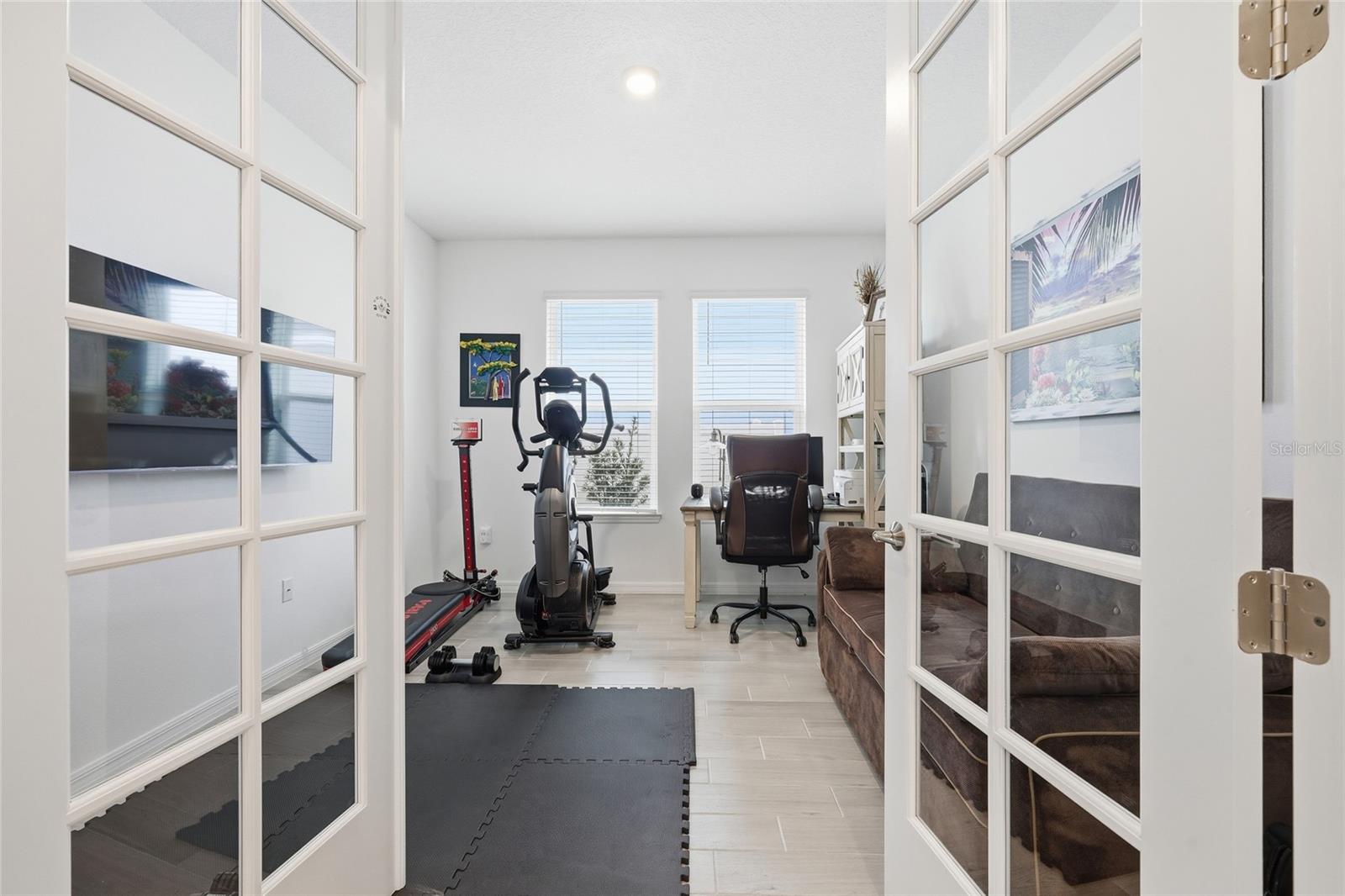 Image 17 of 30 For 4698 Coral Harbour Road