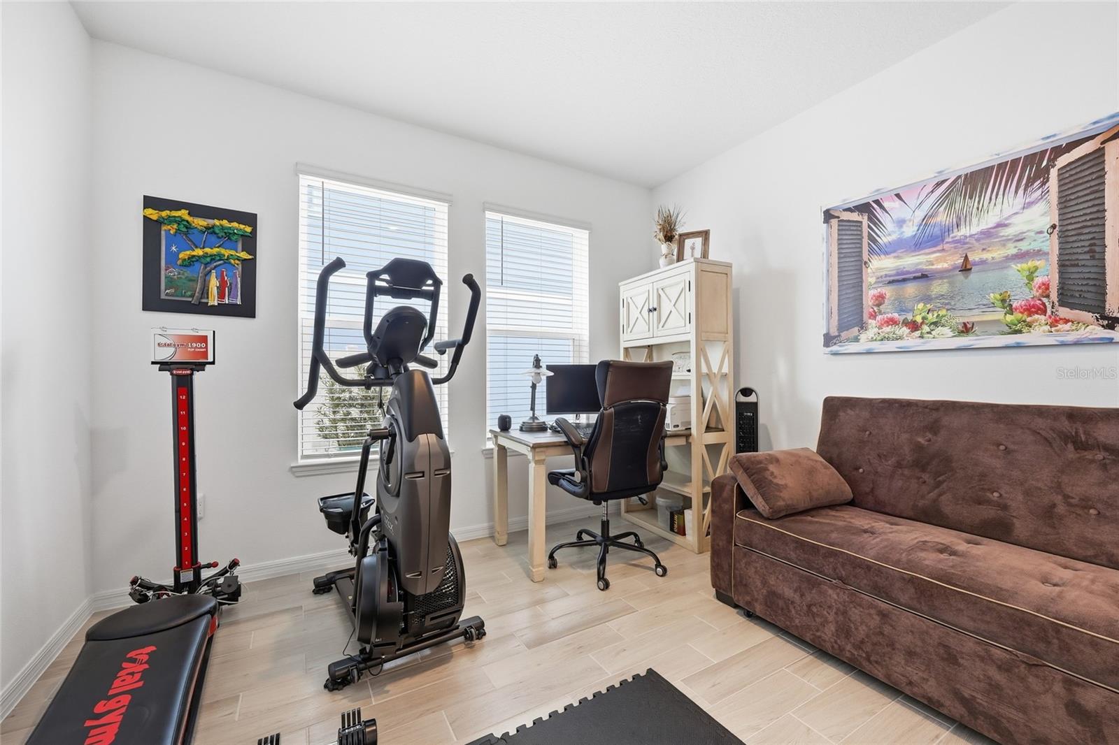 Image 18 of 30 For 4698 Coral Harbour Road