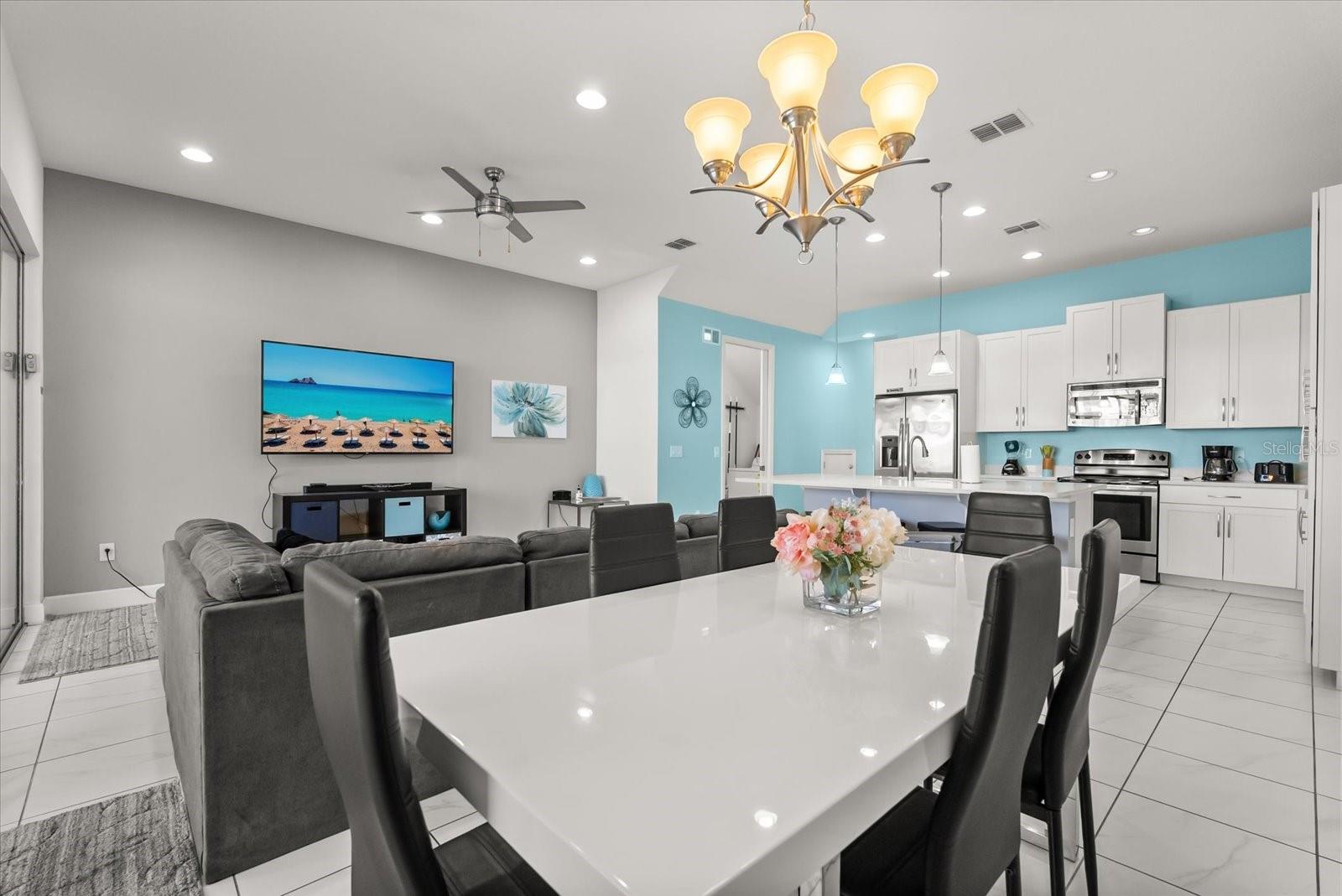Image 31 of 58 For 337 Captiva Drive