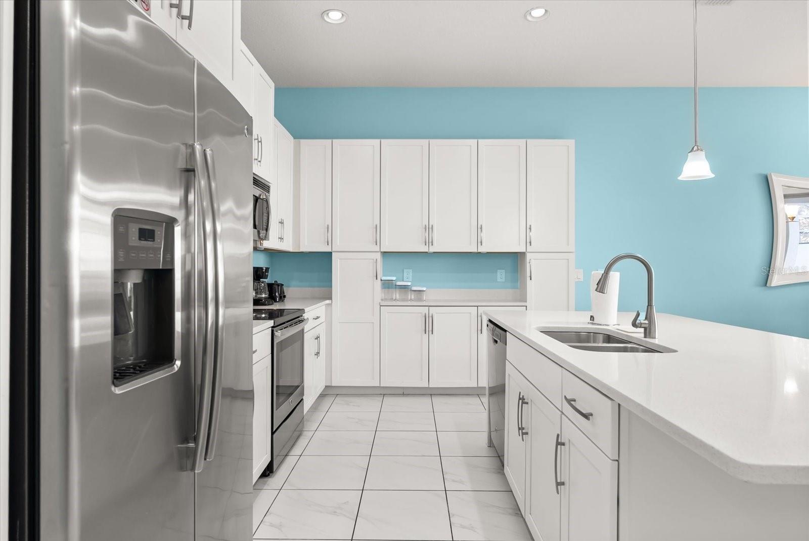 Image 35 of 58 For 337 Captiva Drive
