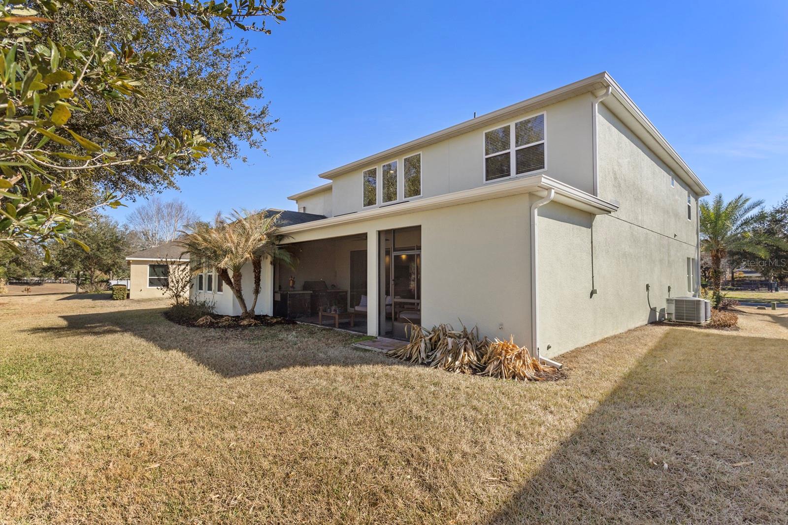 Image 48 of 64 For 15306 Sandfield Loop