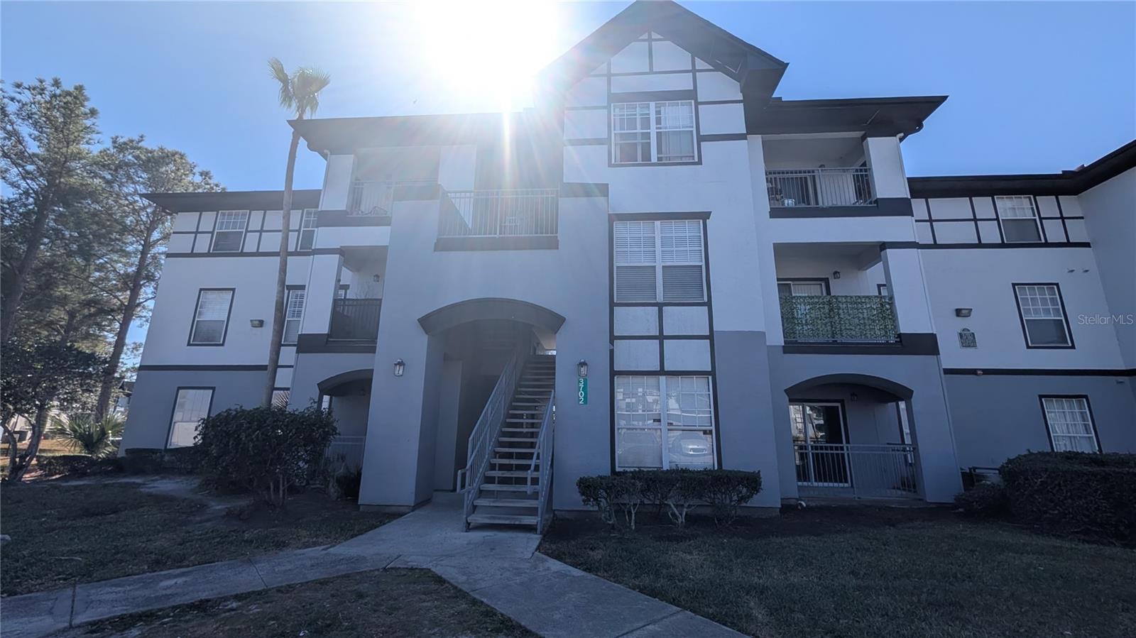 Image 3 of 10 For 3702 Palm Desert Lane 5423