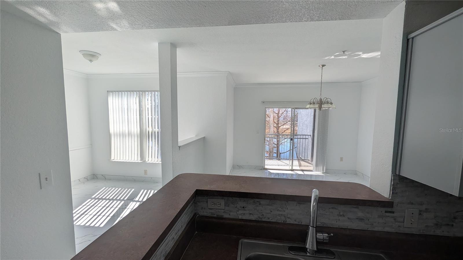 Image 5 of 10 For 3702 Palm Desert Lane 5423