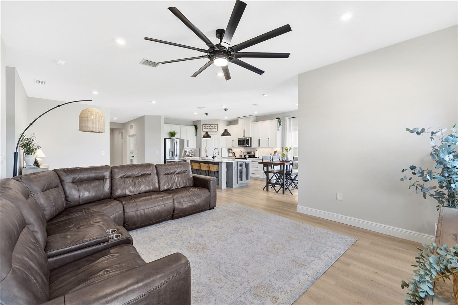 Image 13 of 32 For 67 Berlin Avenue