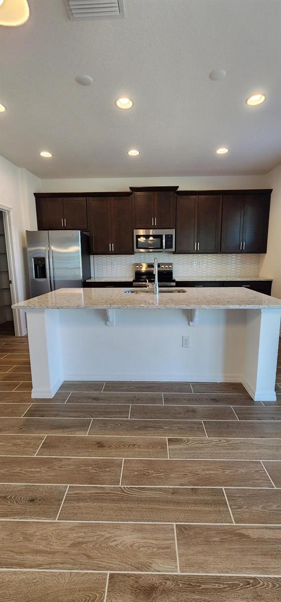 Image 6 of 18 For 4053 Serene Water Avenue