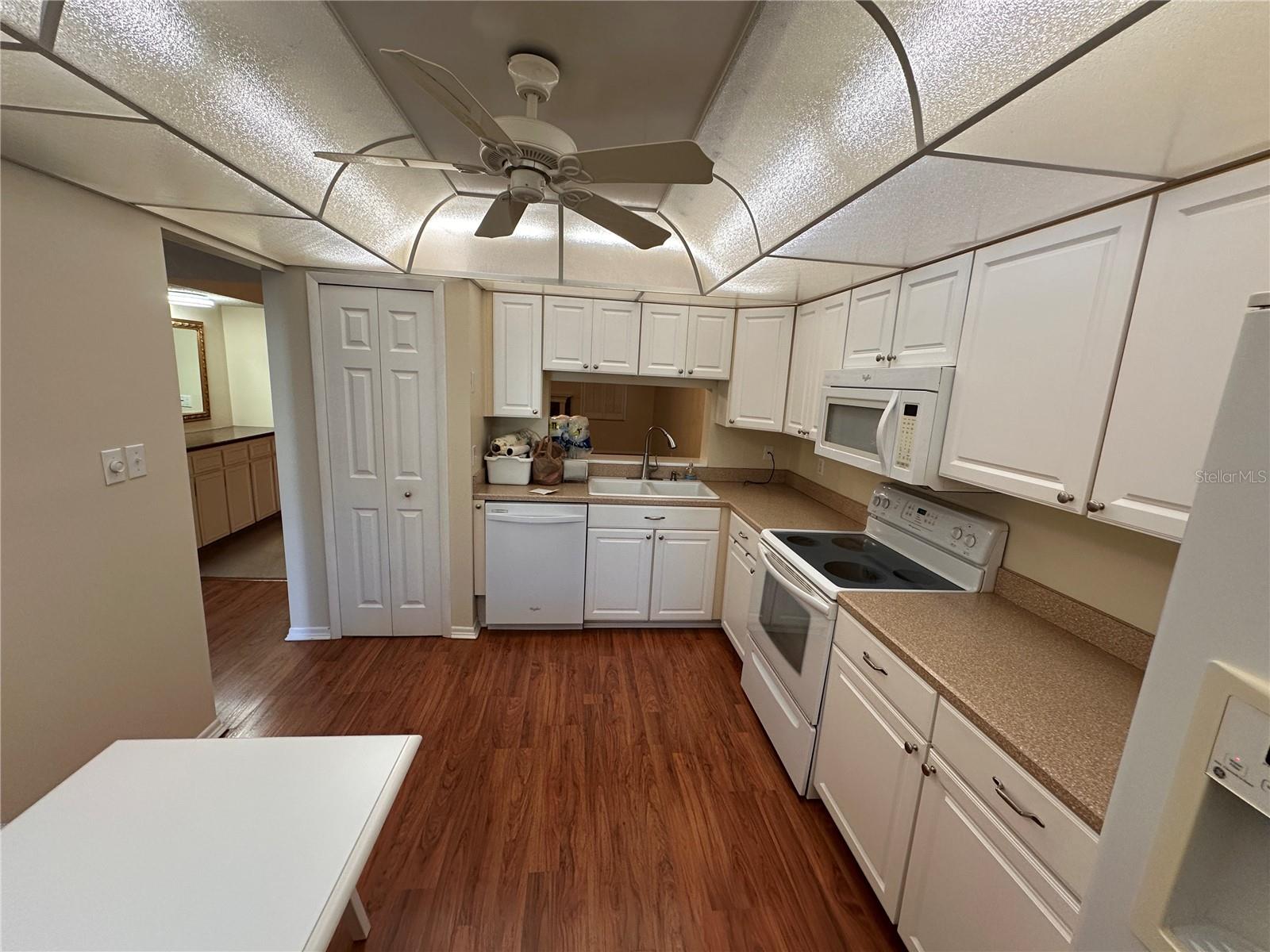 Image 8 of 25 For 17 Escondido Circle 236