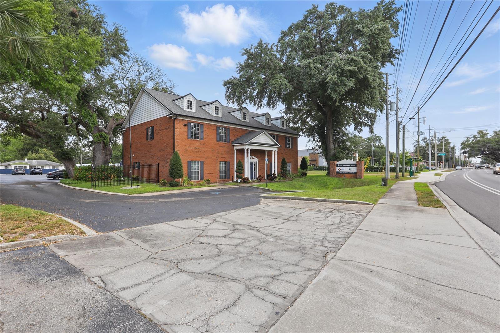 Image 18 of 25 For 5639 Hansel Avenue