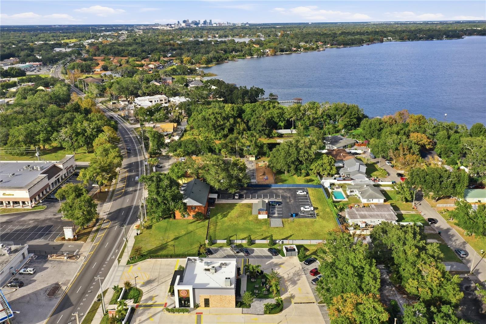 Image 23 of 25 For 5639 Hansel Avenue