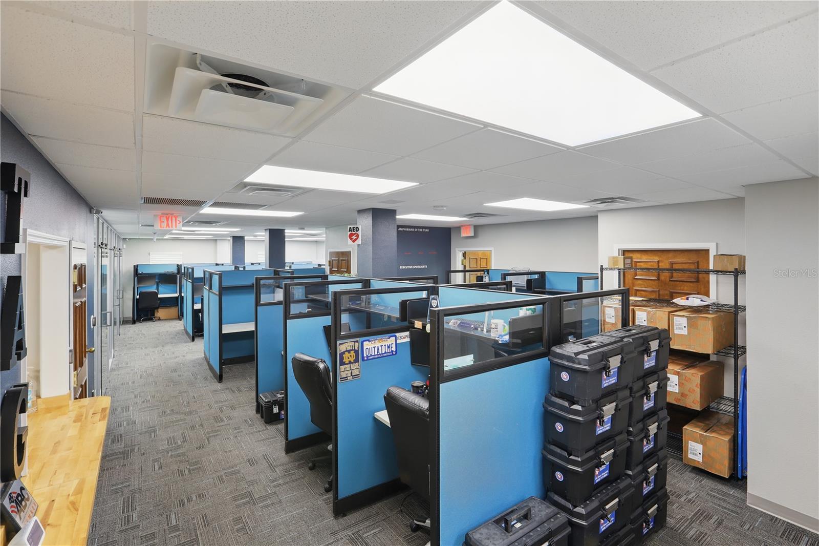 Image 9 of 25 For 5639 Hansel Avenue