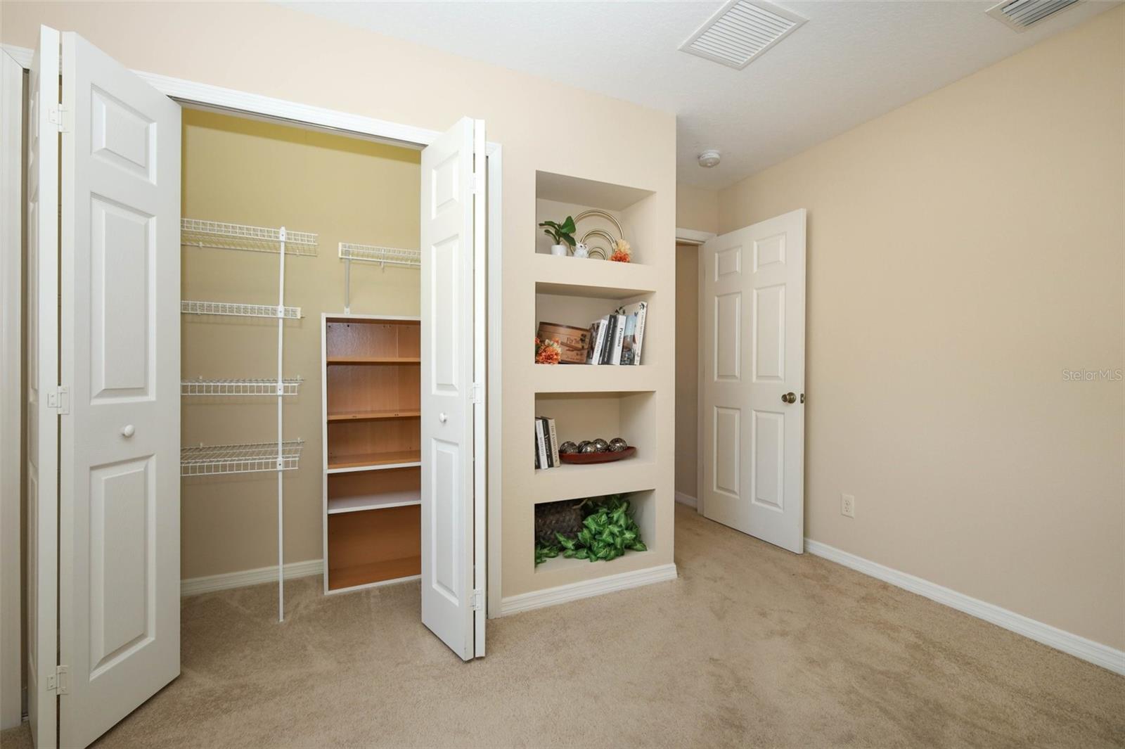 Image 15 of 24 For 67 Aberdeen Circle