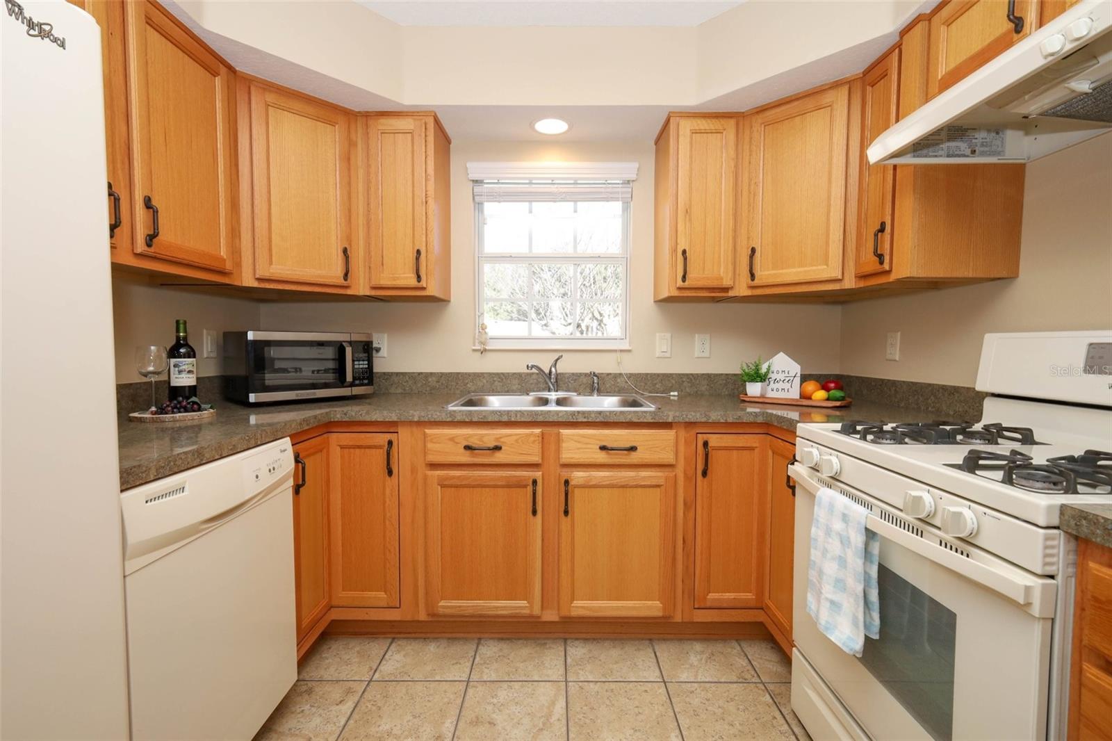 Image 8 of 24 For 67 Aberdeen Circle