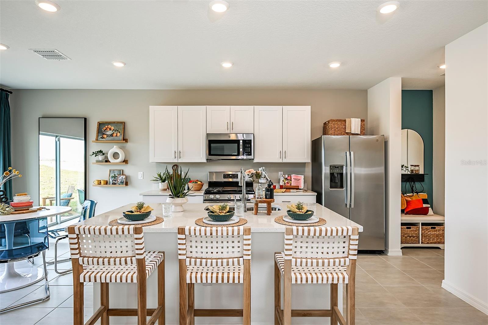 Image 5 of 36 For 7677 Gemstone Street