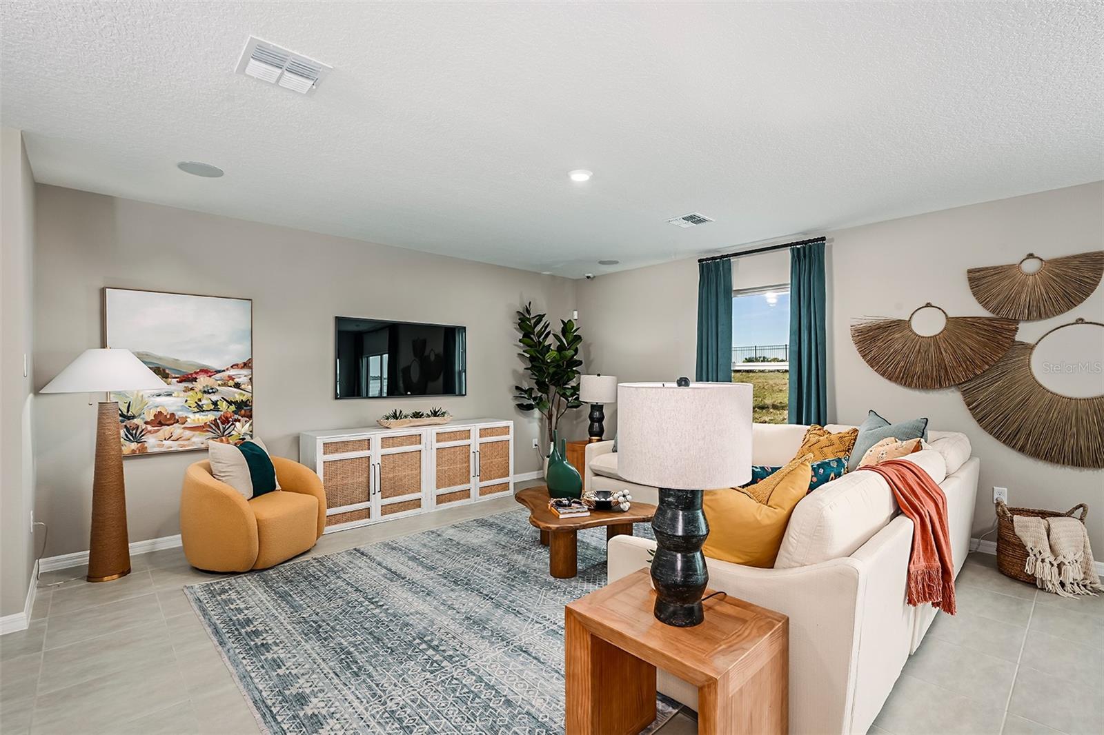 Image 8 of 36 For 7677 Gemstone Street