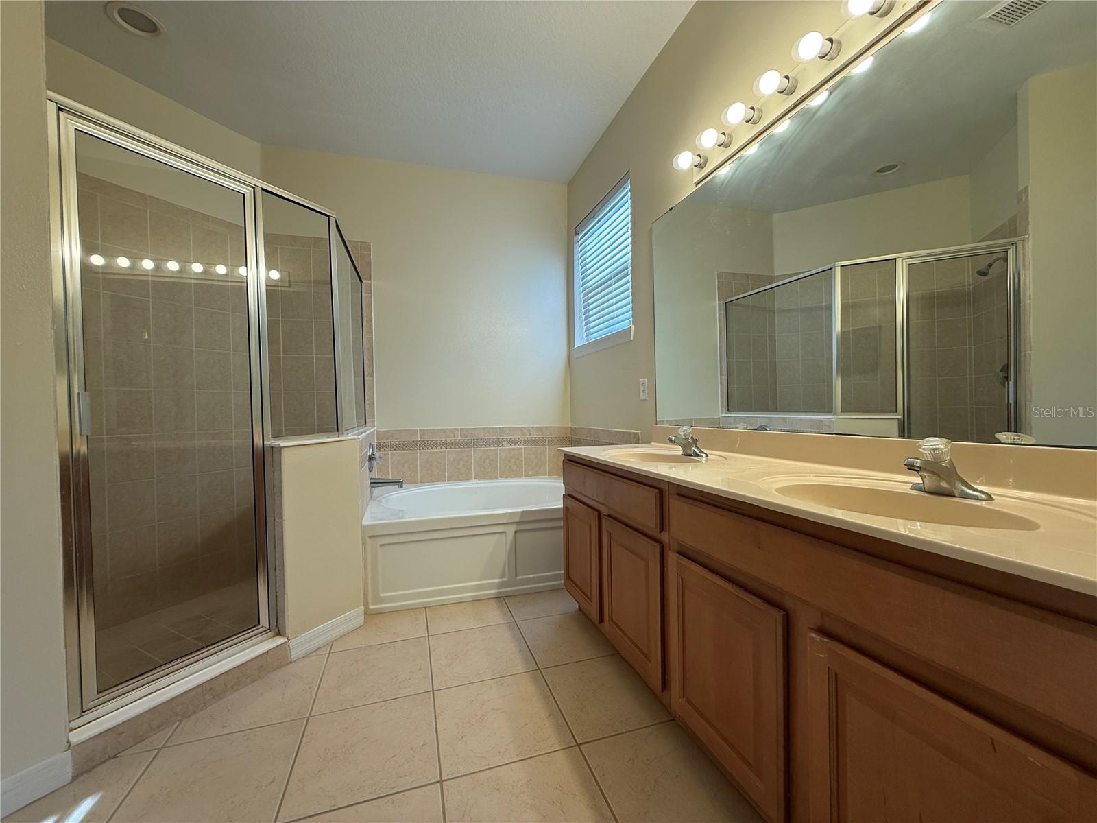 Image 18 of 52 For 3081 Marshfield Preserve Way