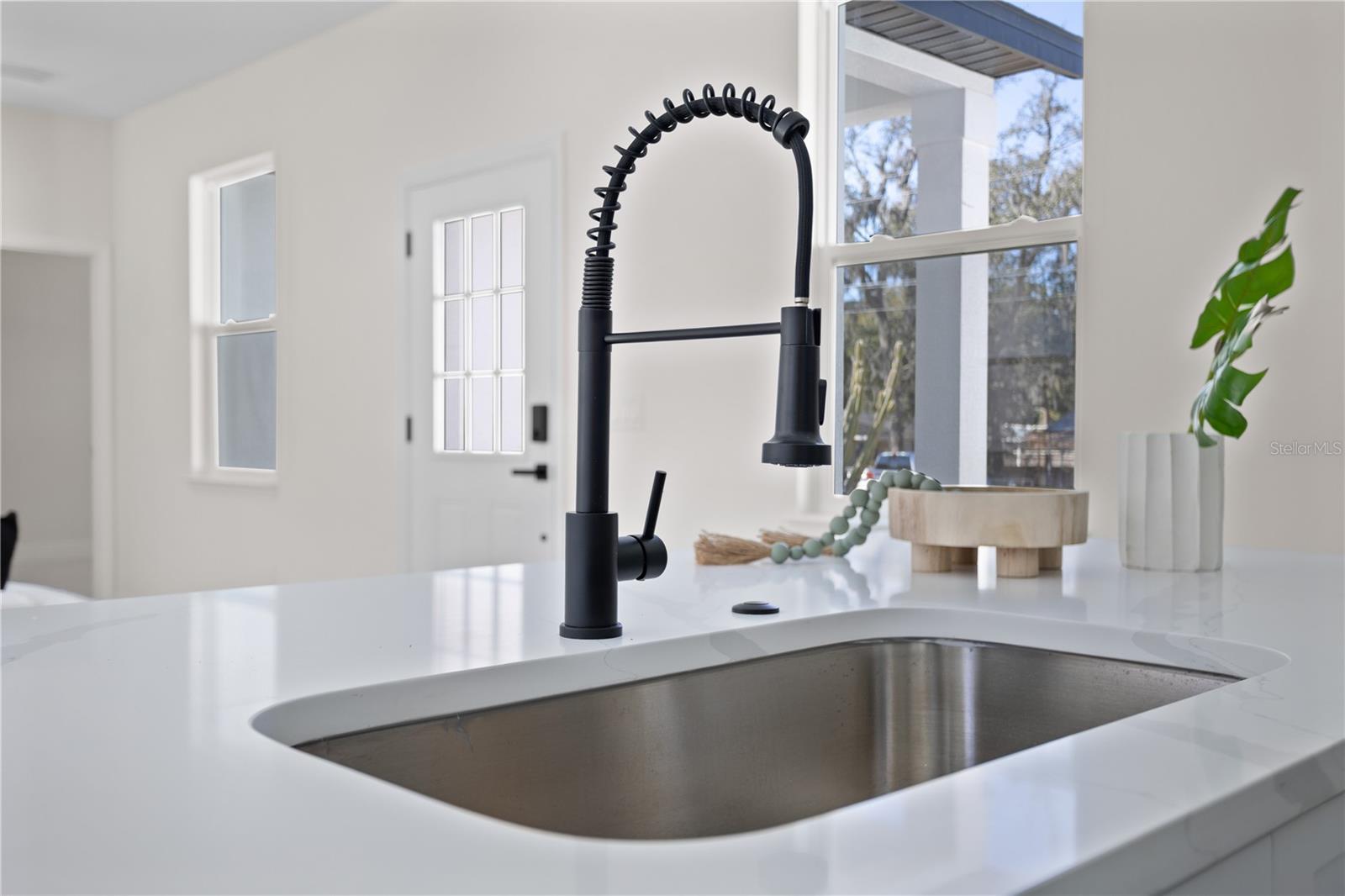 Image 13 of 33 For 1566 Oak Lane