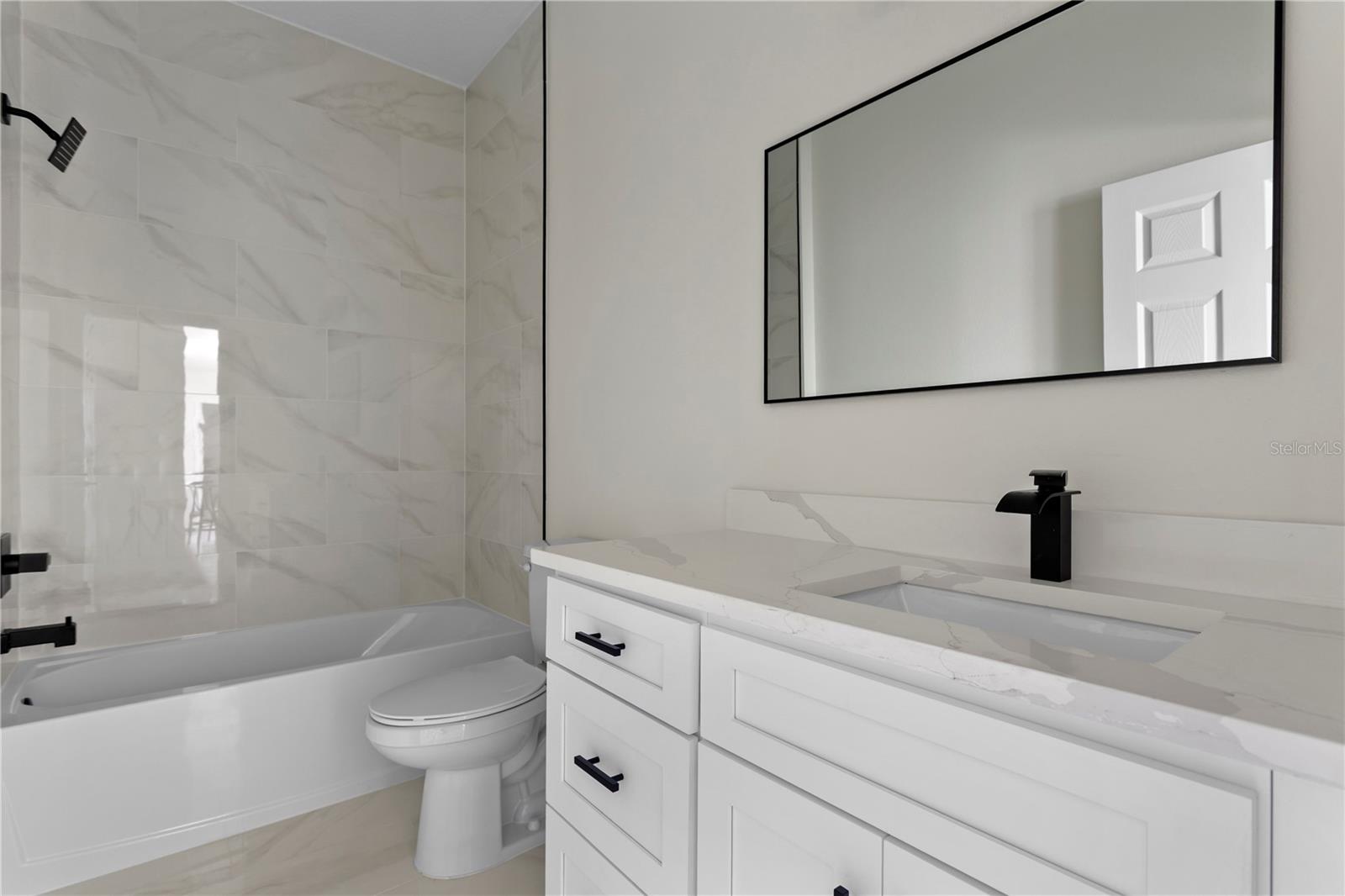 Image 22 of 33 For 1566 Oak Lane