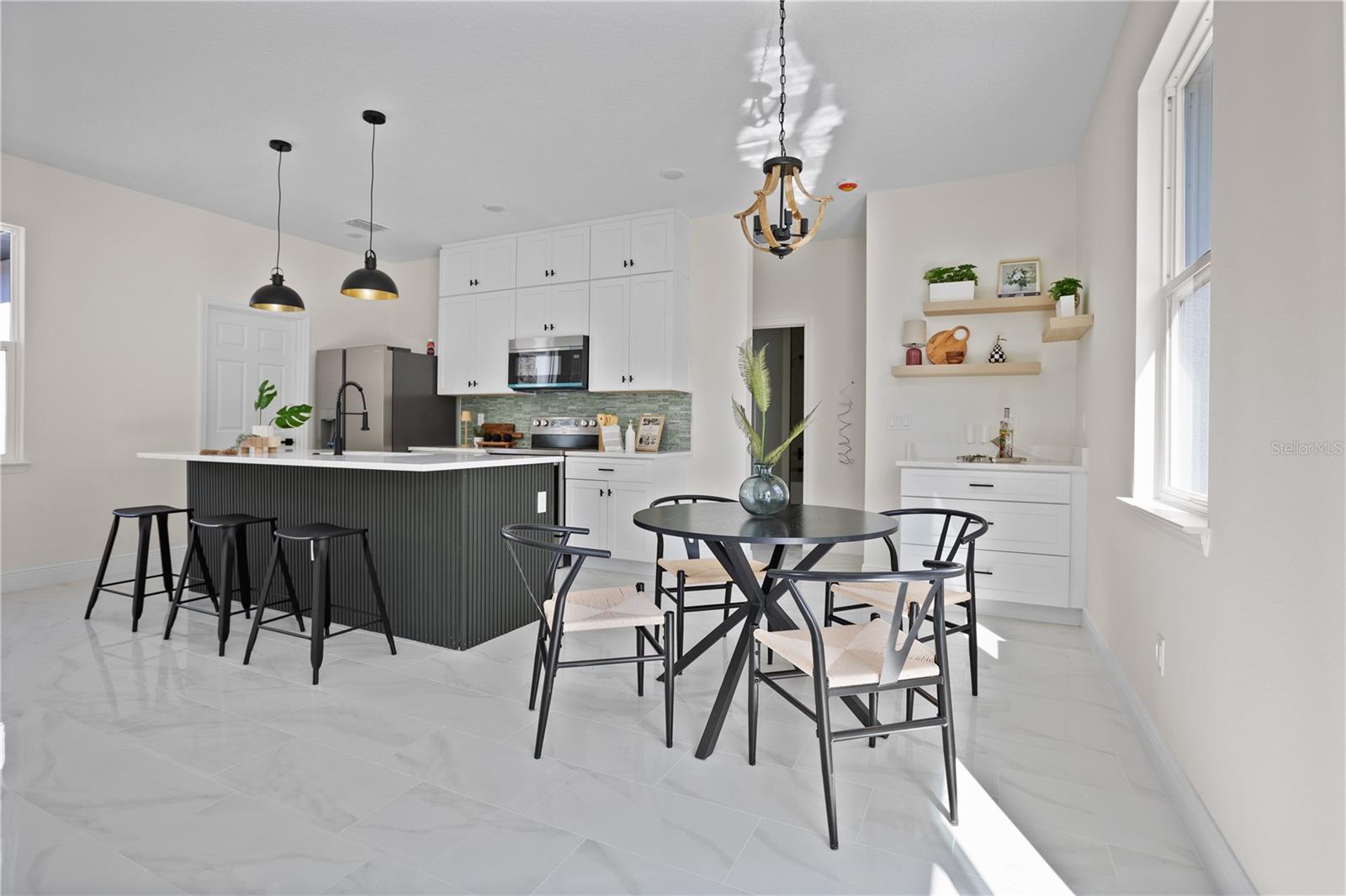 Image 7 of 33 For 1566 Oak Lane