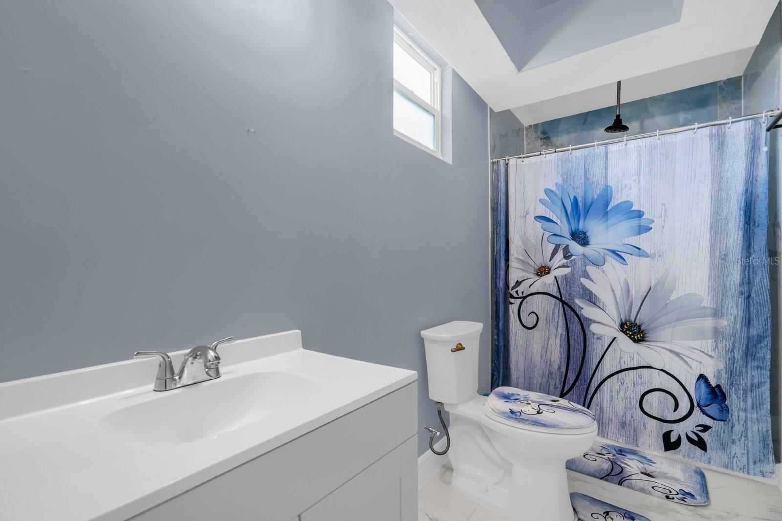 Image 7 of 13 For 514 Ellison Parkway