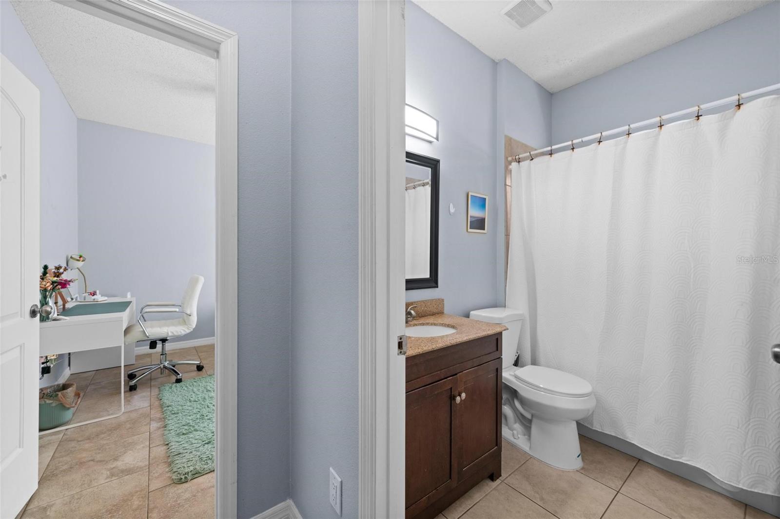 Image 20 of 45 For 1850 Emerald Green Circle