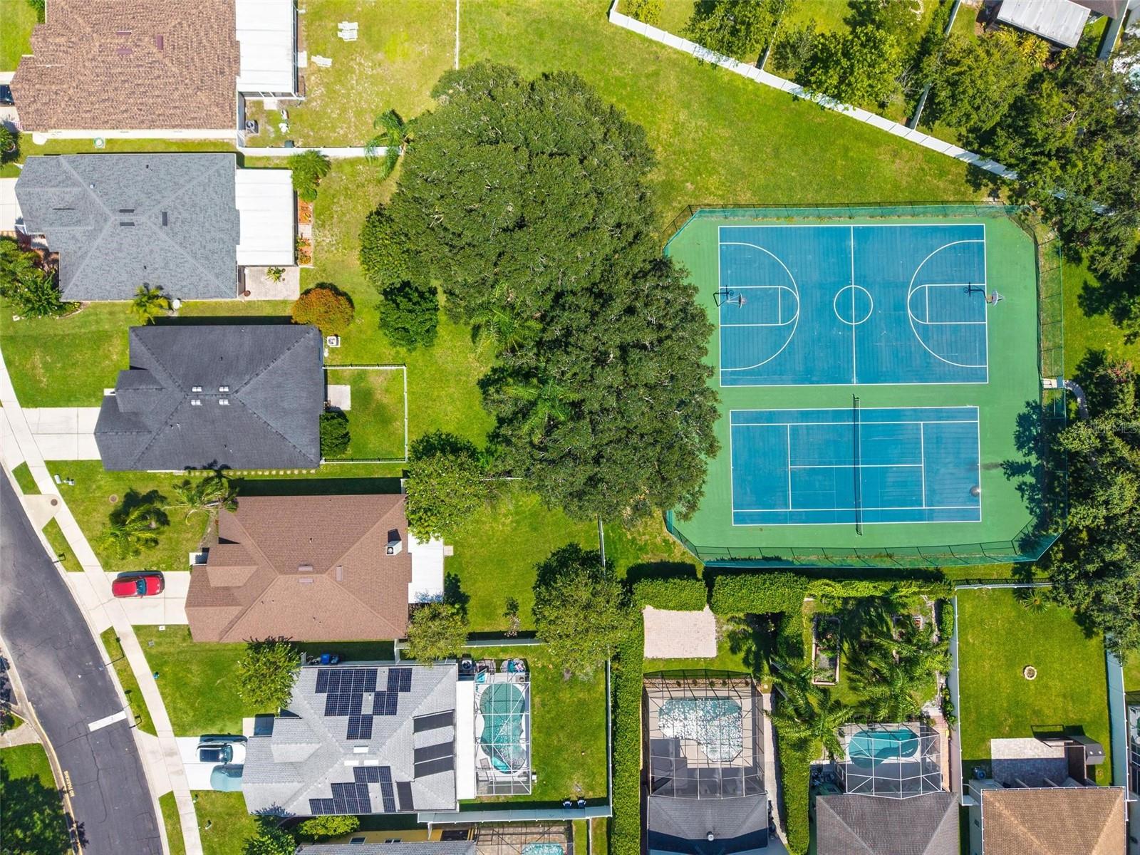 Image 45 of 45 For 1850 Emerald Green Circle