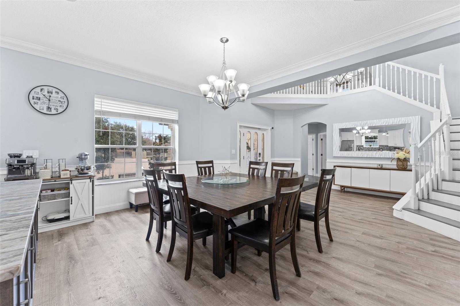 Image 4 of 55 For 8549 Hillcrest Drive