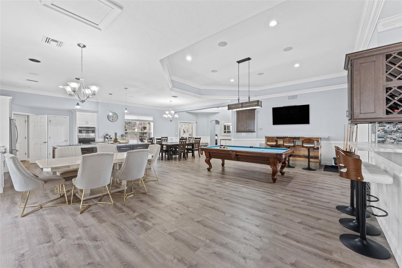 Image 7 of 55 For 8549 Hillcrest Drive