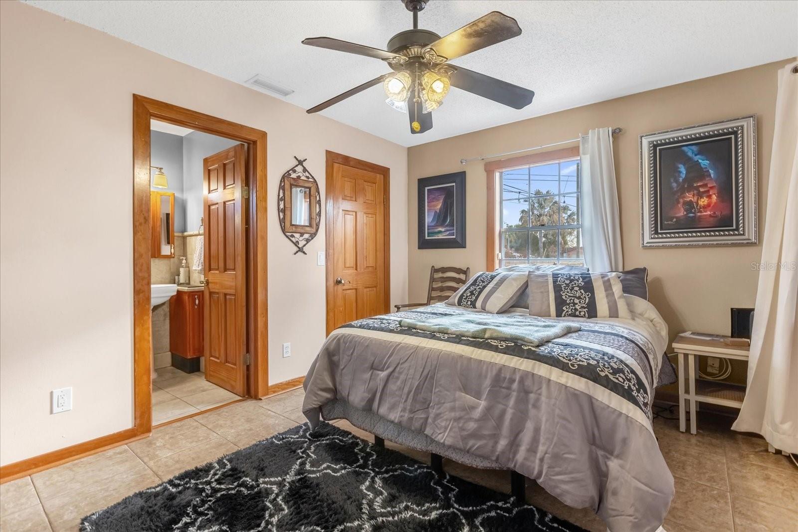 Image 11 of 30 For 201 Vermont Avenue