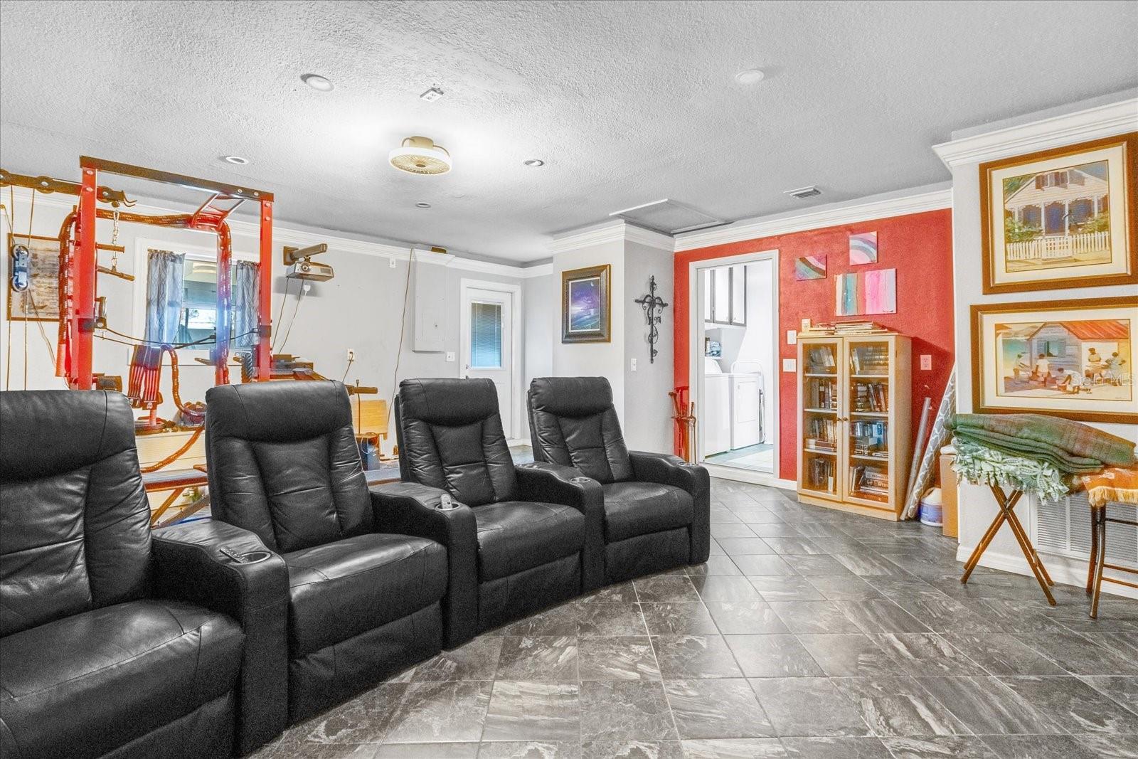 Image 18 of 30 For 201 Vermont Avenue