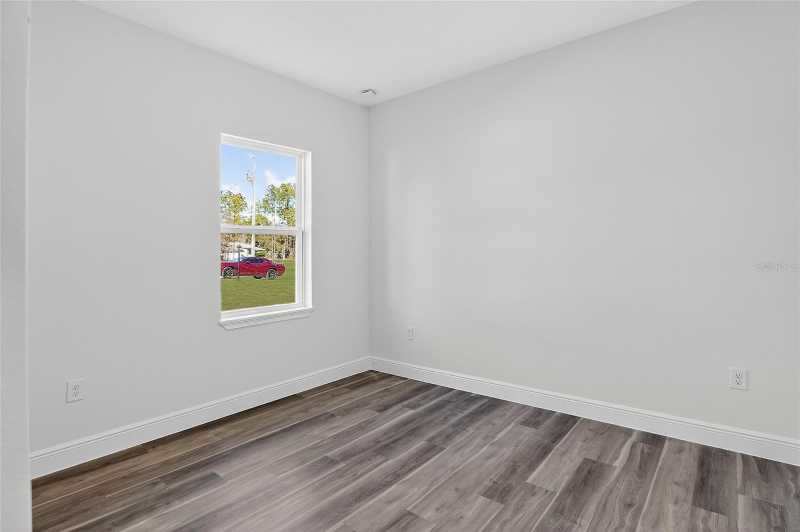 Image 20 of 25 For 1957 Oliver Drive