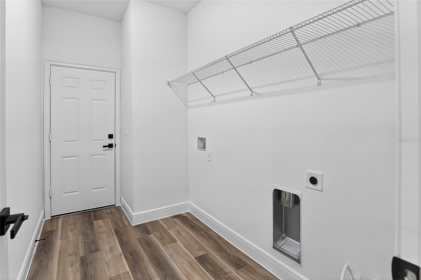 Image 22 of 25 For 1957 Oliver Drive