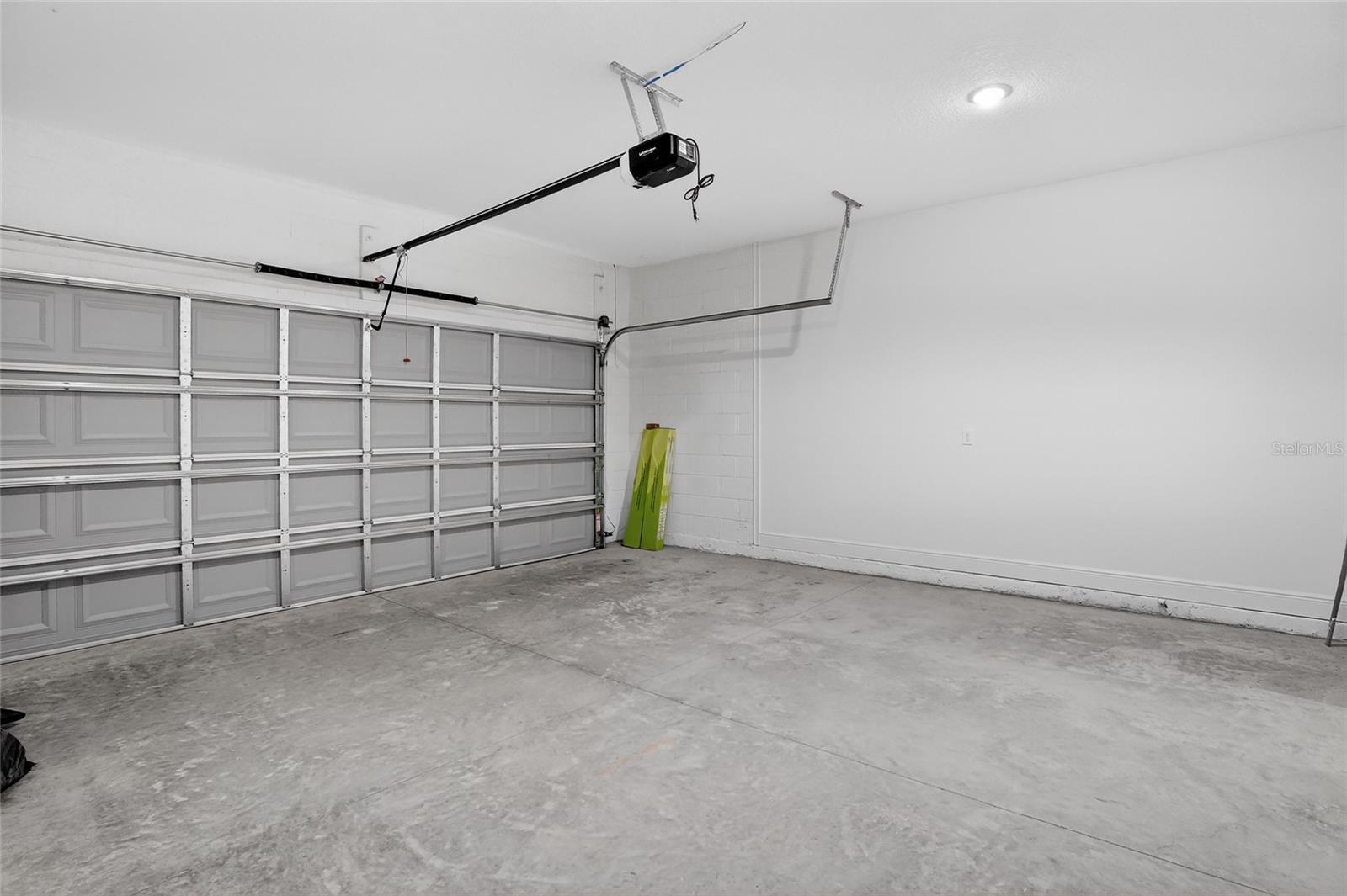 Image 23 of 25 For 1957 Oliver Drive