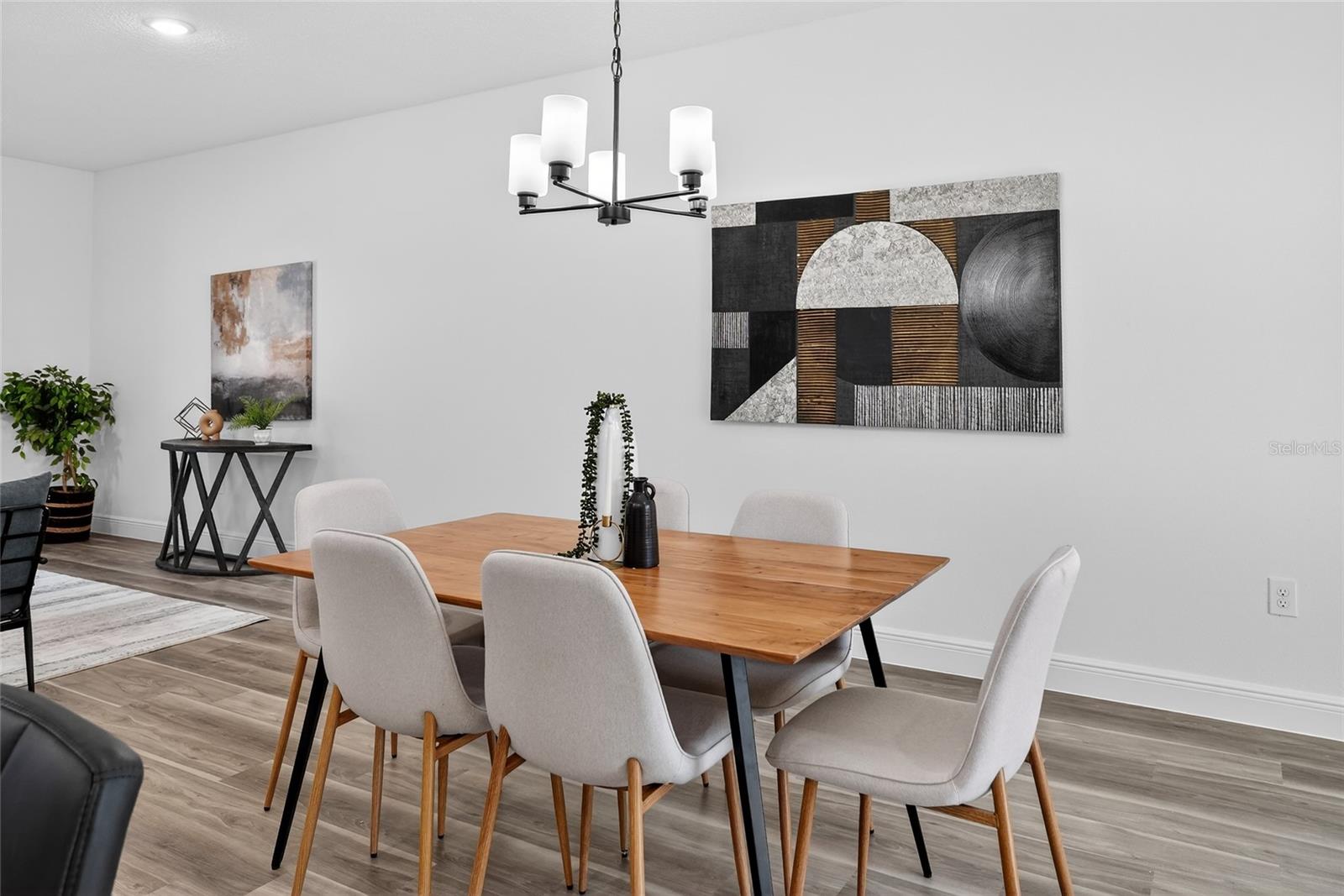 Image 7 of 25 For 1957 Oliver Drive