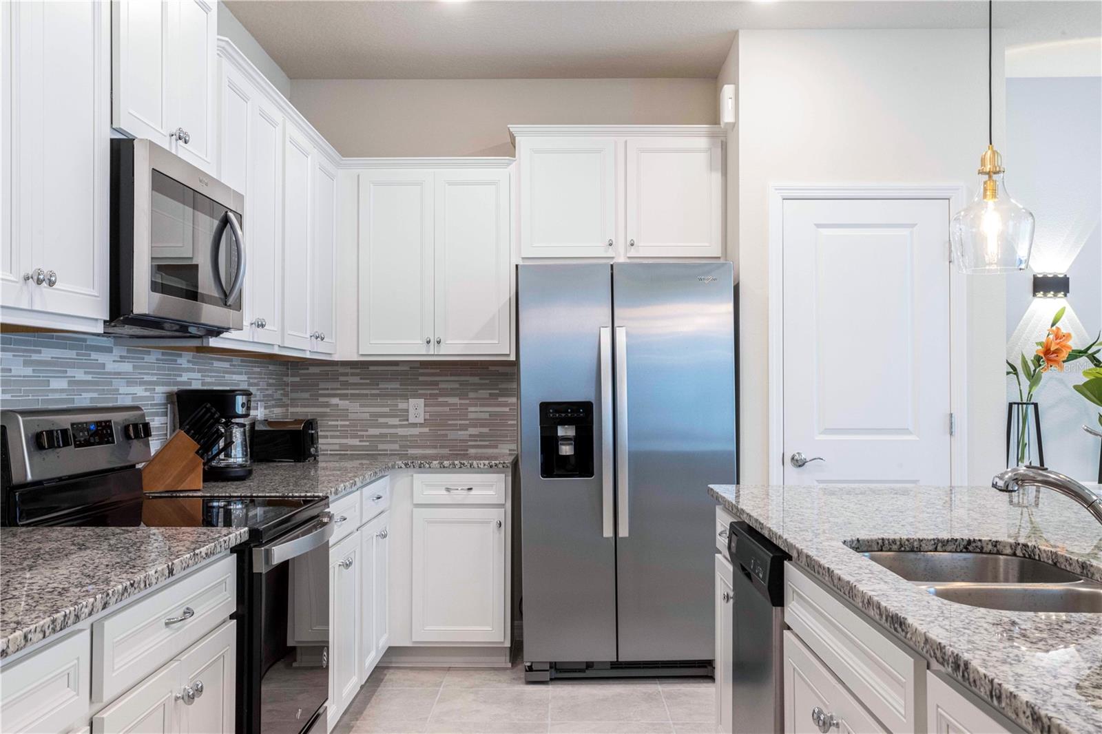 Image 10 of 100 For 227 Jetty Way