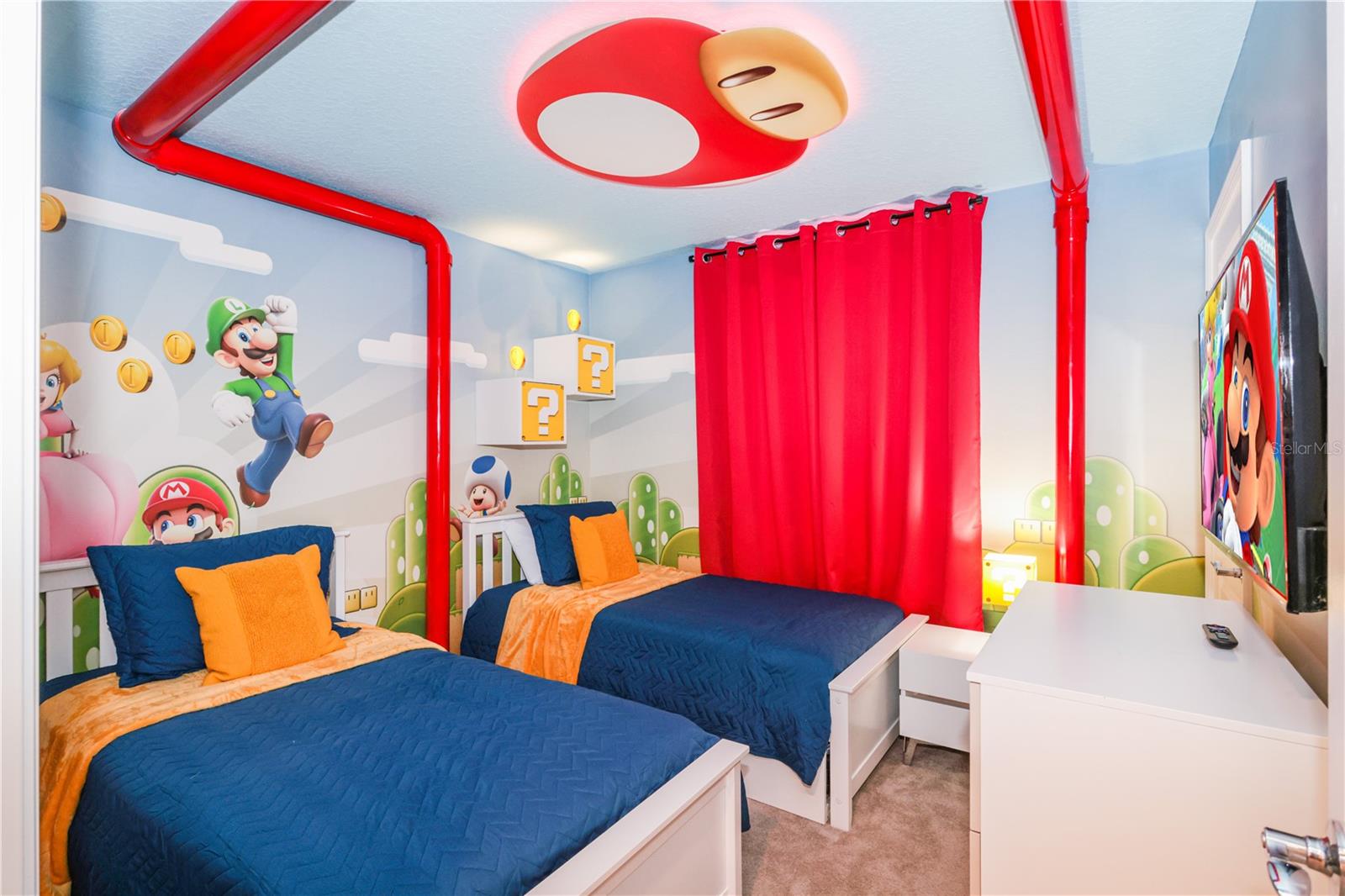 Image 3 of 100 For 227 Jetty Way