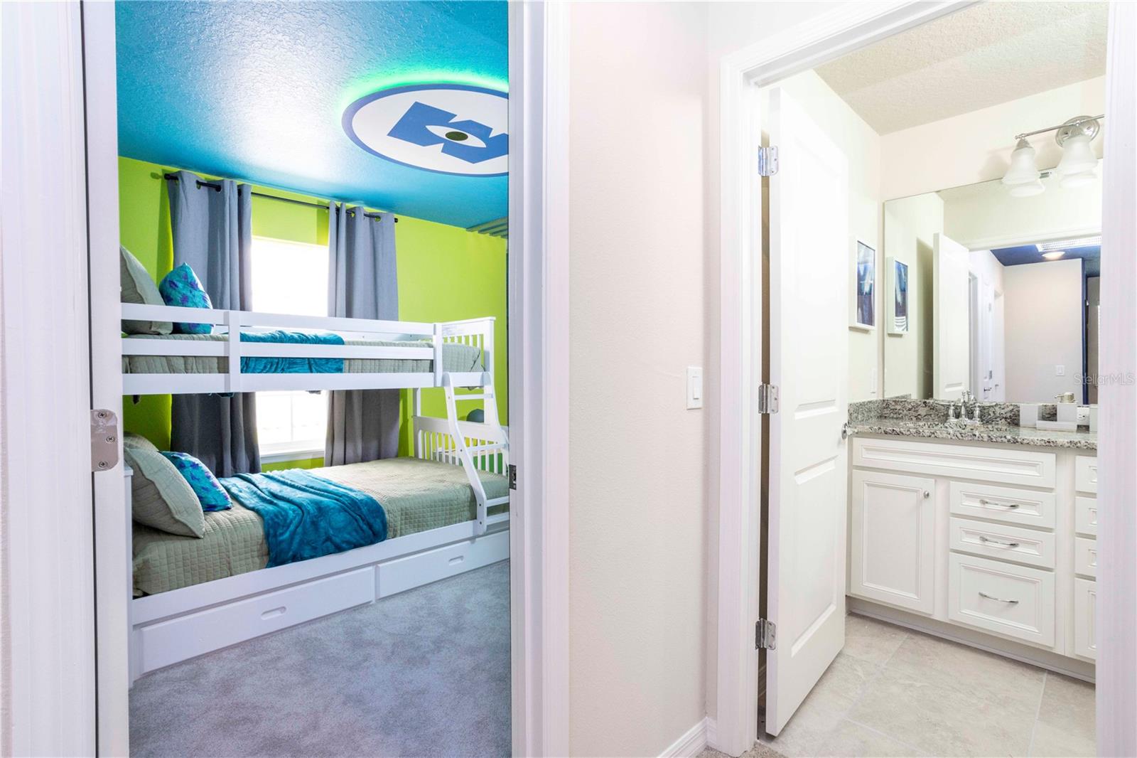 Image 44 of 100 For 227 Jetty Way