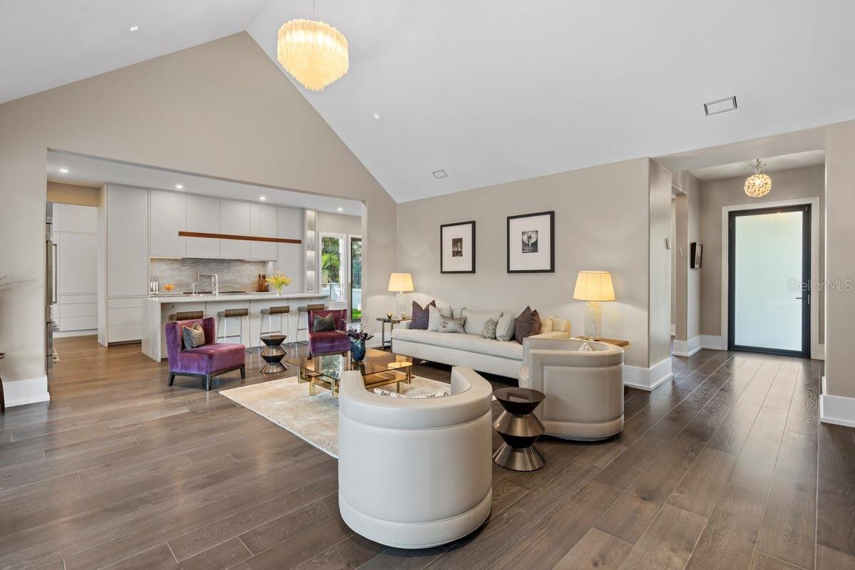 Image 14 of 47 For 1200 Via Salerno