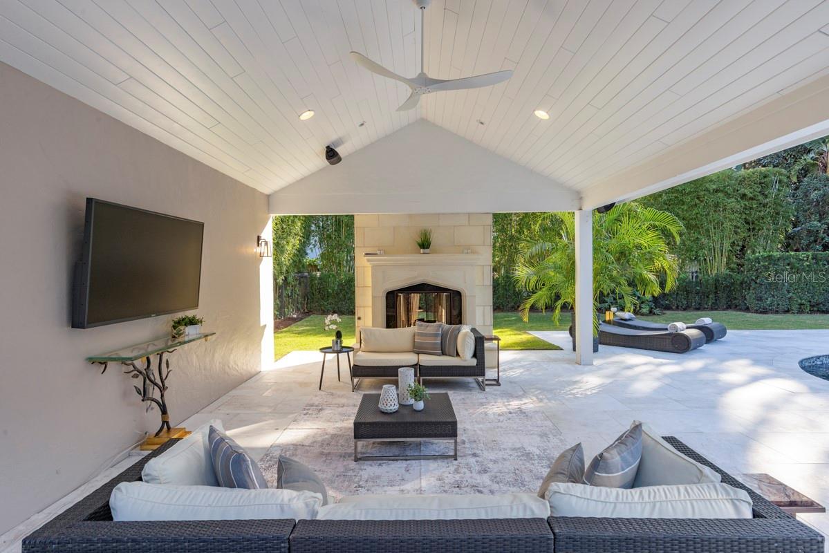 Image 38 of 47 For 1200 Via Salerno