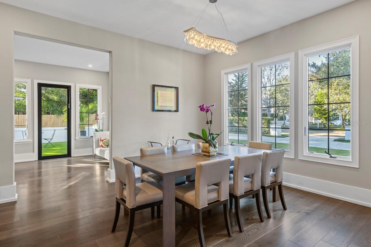 Image 5 of 47 For 1200 Via Salerno