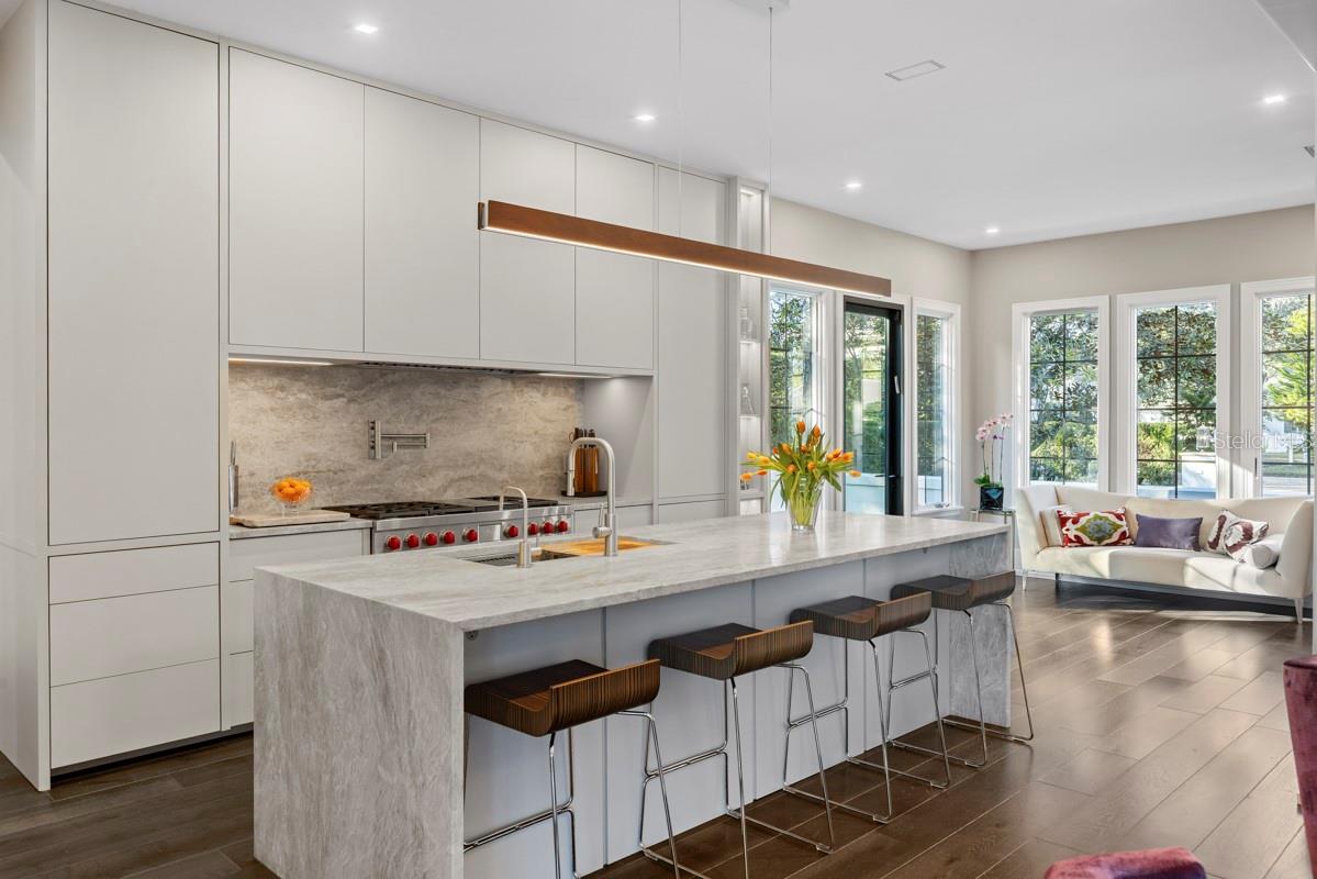 Image 8 of 47 For 1200 Via Salerno