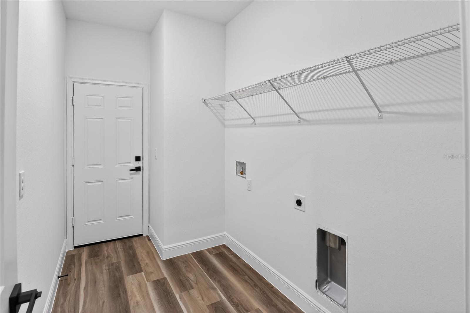 Image 22 of 25 For 7545 Galena Avenue