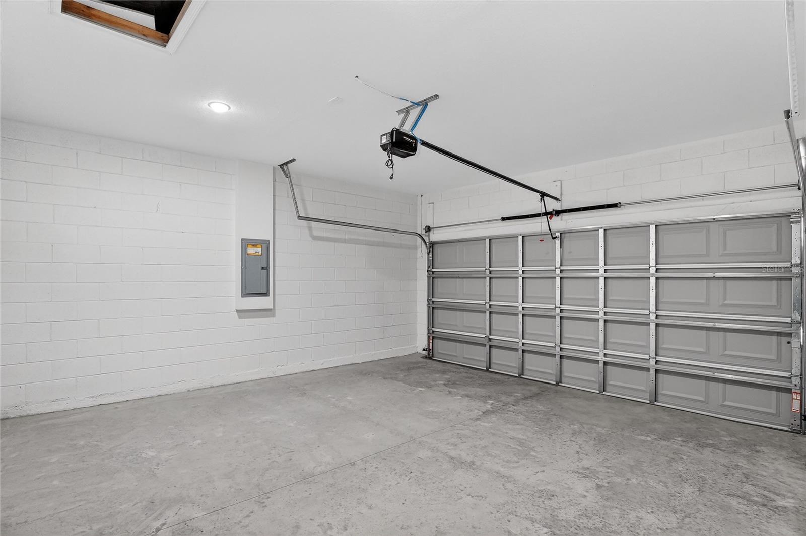 Image 23 of 25 For 7545 Galena Avenue