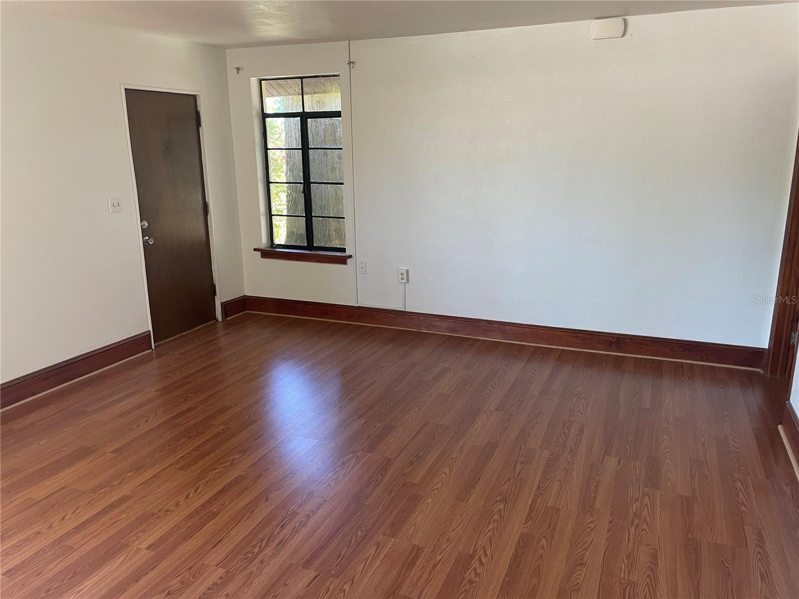 Image 16 of 34 For 456 Minneola Avenue