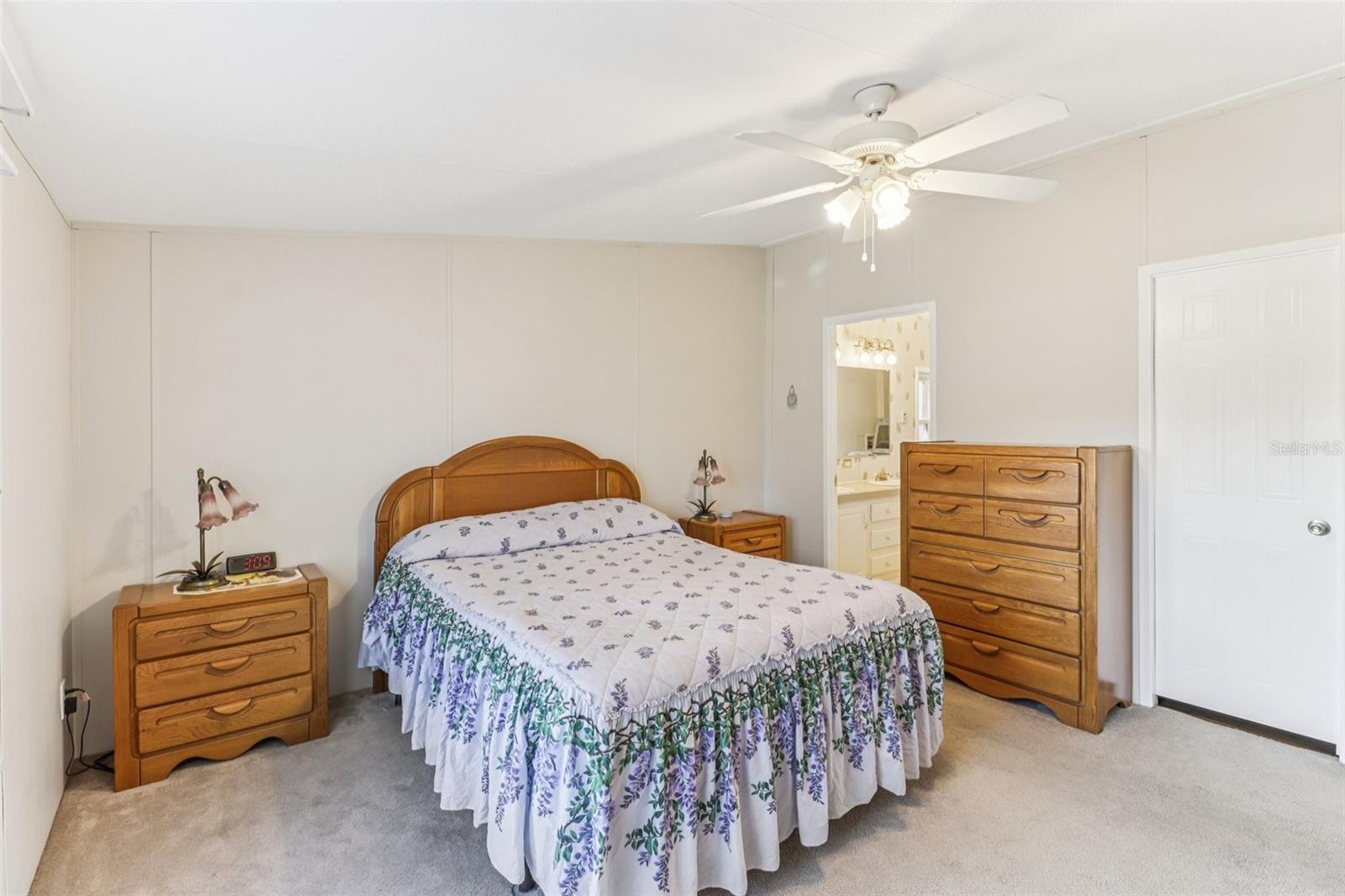 Image 12 of 21 For 16180 2nd Loop