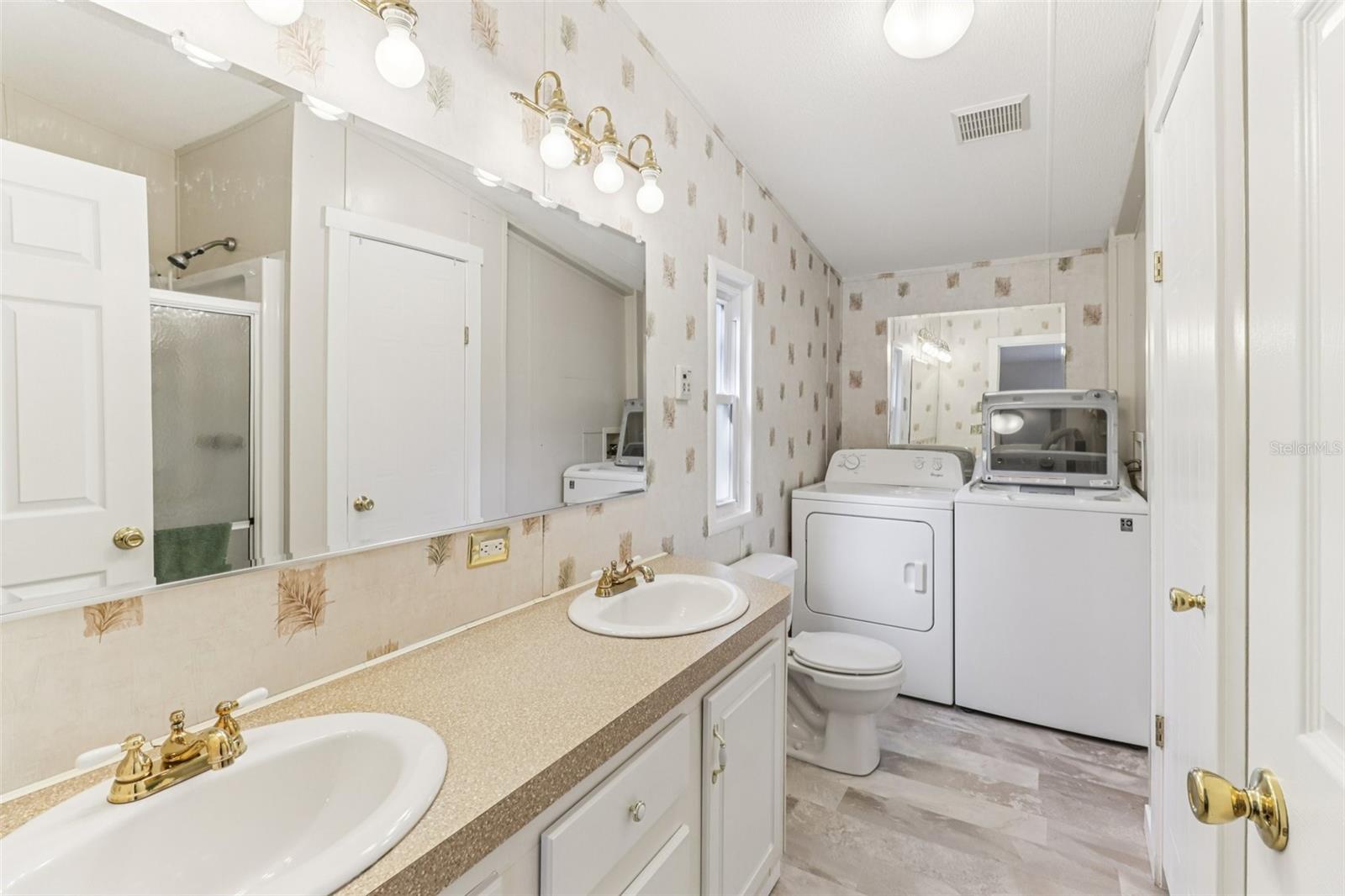 Image 13 of 21 For 16180 2nd Loop